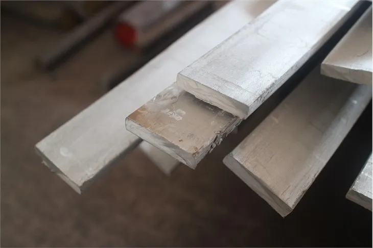 304 Stainless Steel Flat Bar (2) 304 Stainless Steel Flat Bar (2)